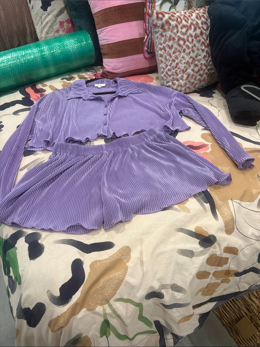 Womenâs ' Lavender Ribbed Two-Piece Top & Short Set